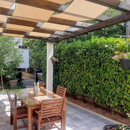 Guest House No 13 Mostar Exterior photo